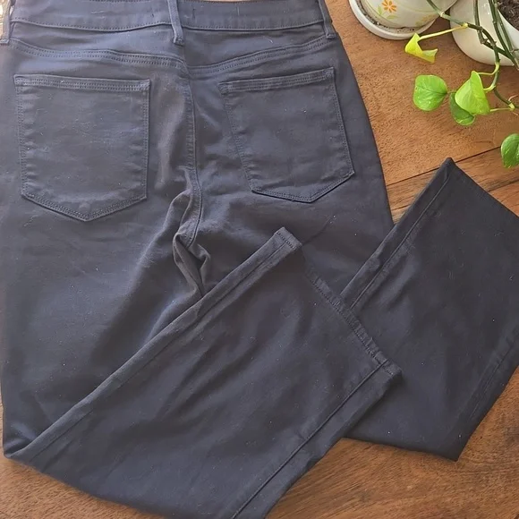 Athleta Black Twill Flex Kick Flare Jean 8P - Picture 3 of 6